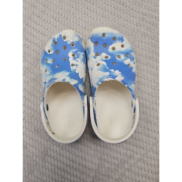Crocs Shoes Child Size 13 Cloud Print Slip On Casual Outdoor - Picture 8 of 9